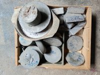 Diverse toebehoren voor herladen en gieten.