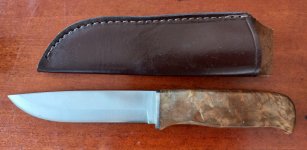 Mooi Puukko mes met lederen schede