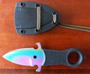 Mooi compact mesje met plastic schede