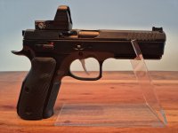 TE KOOP: Zeer complete CZ Shadow 2