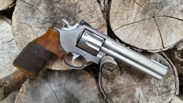 Smith & Wesson 686 Target Champion