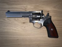 Ruger gp 100 357 6 inch loop