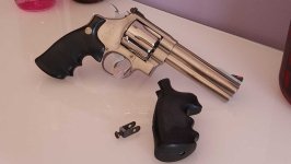 RUBBER Grips, Recoil Absorbing.