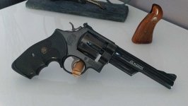 SMITH & WESSON   Model 28-2 / 6"