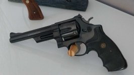 SMITH & WESSON   Model 28-2 / 6"