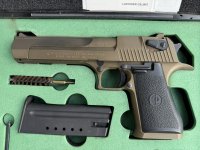 Desert Eagle .44 Magnum in Burnt Bronze