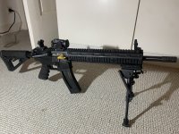 chiappa .22 mm  klein kaliber geweer met red dot en statief en opberg/vervoer hoes