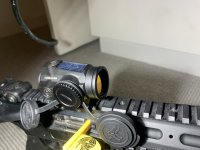 chiappa .22 mm  klein kaliber geweer met red dot en statief en opberg/vervoer hoes