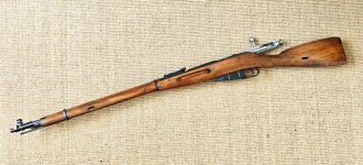 Mosin Nagant 91/30 uit 1943 met Semin bayonet, zeldzaam !