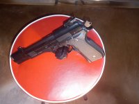Beretta 96combat
