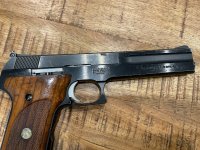 Te koop smith&wesson  422