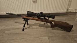 CZ455 Thumbhole + extra magazijn en munitie doos(leeg)
