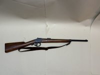 Enkelschots militaire achterlaad karabijn. Nieuwstaat