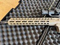 Schmeisser AR15-9 M4FL M-LOK 14.5" FDE kal 9x19