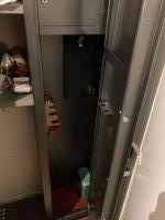 Wapenkluis voor minimaal 3 geweren + Munitie kluisje