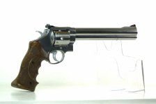 Smith & Wesson 629 8inch loop 44 magnum