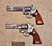 Verschillende wapens die de deur uit mogen