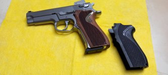 Smith & Wesson 5906 - 9mm Kaliber