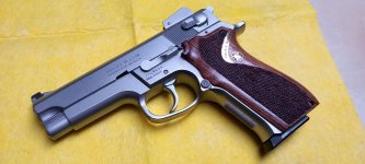 Smith & Wesson 5906 - 9mm Kaliber