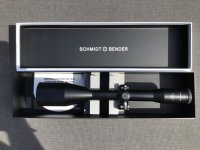 Nieuwe/ongebruikte Schmidt & Bender 8x56 richtkijker/telescoop met verlicht draadkruis.