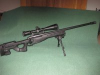 Remington 700 met Accuracy International chassis en kolf