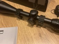 Nieuwstaat Konuspro 6-24 x 50 zoom met rode of blauwe dot verlichting