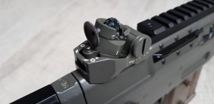 Grunig & Elmigfrag SG90