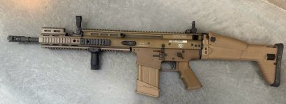Gezocht FN Scar of MR223 11 inch beide in fde /ral 8000