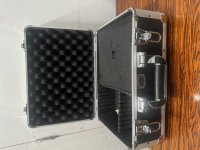 Vier handvuurwapen koffers