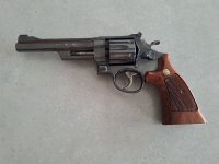Smith & Wesson