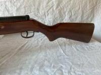 Twee Luchtbuksen om op te knappen.