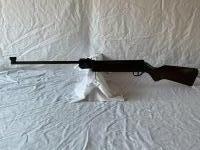 Twee Luchtbuksen om op te knappen.