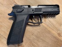 Zo goed als nieuwe CZ PO9 Kadet