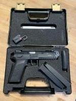 Zo goed als nieuwe CZ PO9 Kadet