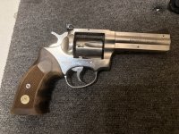 Manuhrin revolver