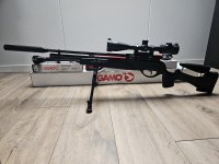 Gamo hpa tactical incl handpomp 11 maanden jong