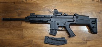 ISSC MK22, met/zonder Holosun H510C