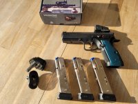 CZ Shadow 2 + Vortex Venom 3MOA Red Dot