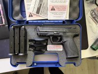 M&P 9 met 3 mags en Koffer