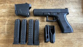 Glock 17 gen2 met 4 patroonhouders