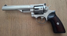 Ruger GP100 - 357- 6 inch