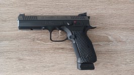 CZ SP01 Shadow en CZ Shadow 2