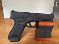 Umarex Glock 17 Gen5 MOS