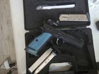 Cz shadow met red dot