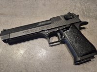 Desert eagle IMI magnum 44