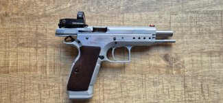 Tanfoglio met reddot