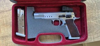 Tanfoglio met reddot