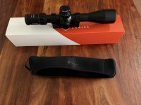 Prachtige, nagenoeg nieuwe Kahles k525 5-25x56 top geweerkijker.