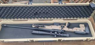 Remington 700 police met originele Accuracy AT chassis