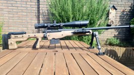 Remington 700 police met originele Accuracy AT chassis